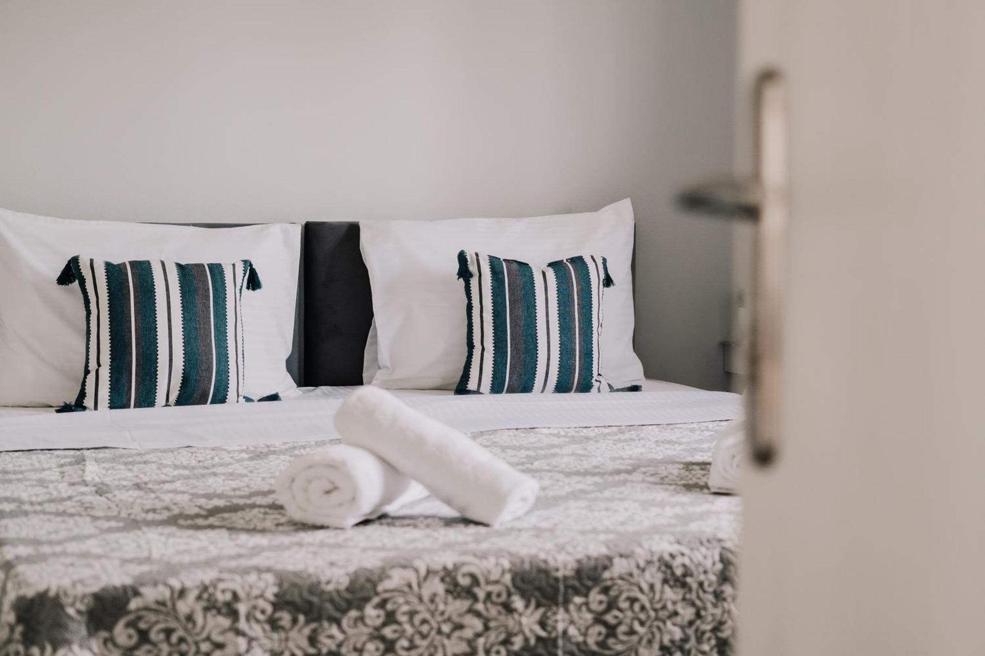 Sea Sailing Apartments 库托卡利恩 外观 照片