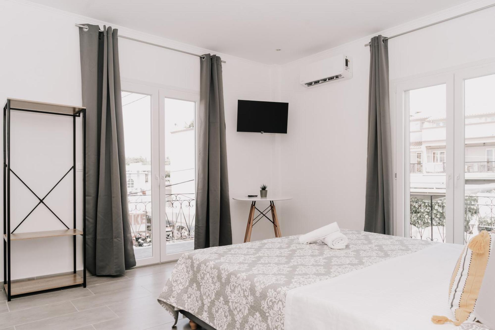 Sea Sailing Apartments 库托卡利恩 外观 照片